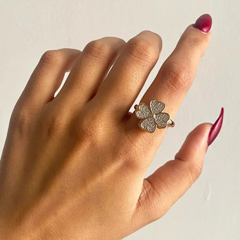 Anello Antistress Quadrifoglio Rotante